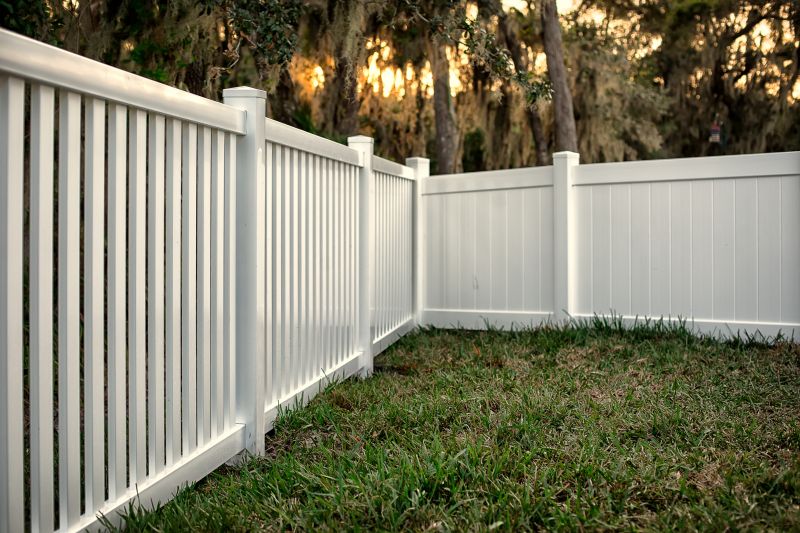 Decorative Vinyl Fence Service