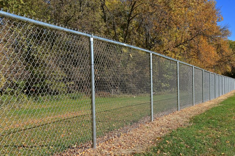 Fence Maintenance in Fall
